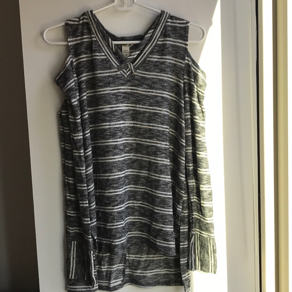 Lazy Sundays cap sleeve shirt